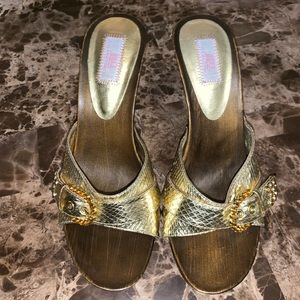 J-LO Metallic Gold sandals-NEVER WORN!!